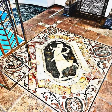 Santa Marta House * ローマ